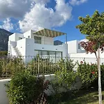 Homes Apartment *