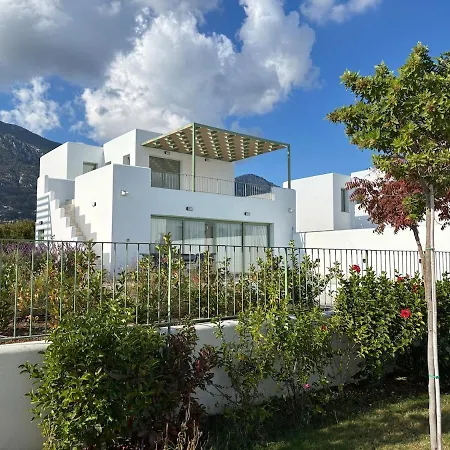 Homes Διαμέρισμα *
