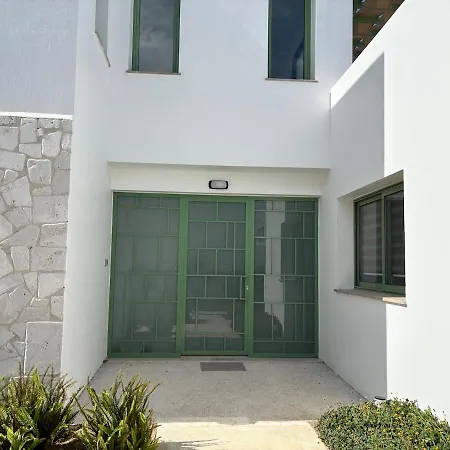 Homes Διαμέρισμα *